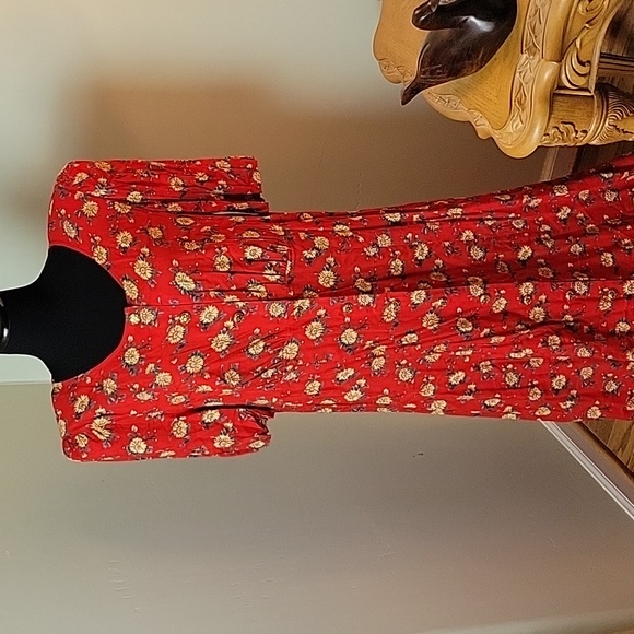 80s red sunflower maxi length summer dress with sleeves - Picture 1 of 6